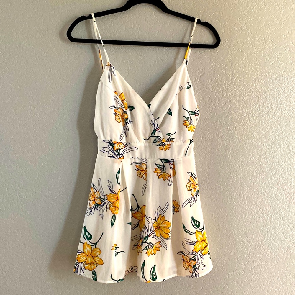 Sienna Sky Lily Romper XS
